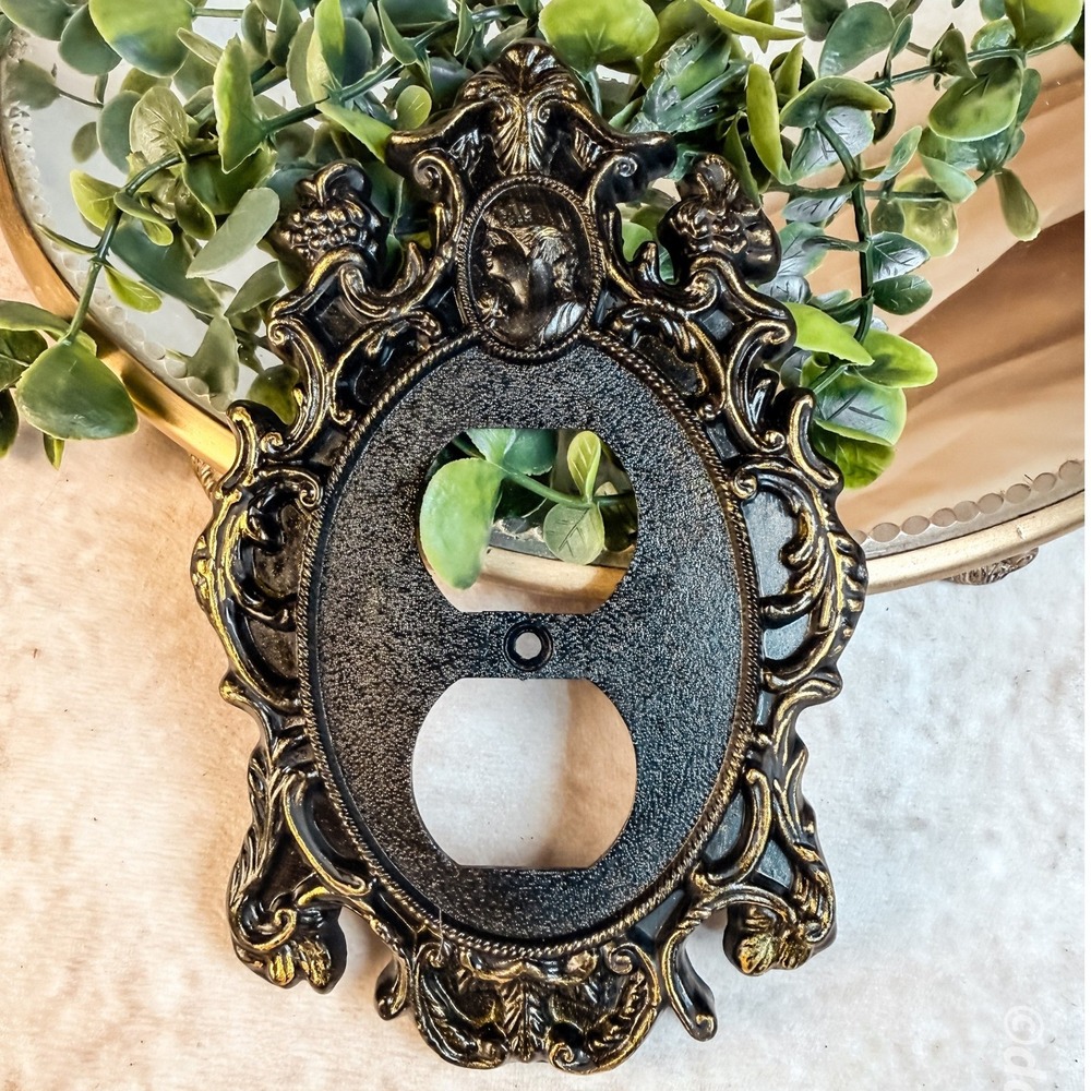 Glossy Vintage American Tack Cameo Hong Kong Outlet Cover Plate